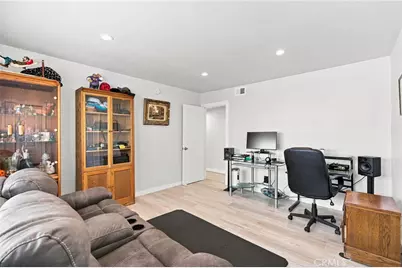 5354 Lindley Avenue #209, Encino, CA 91316 - Photo 25