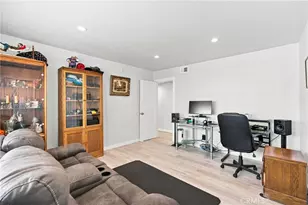 5354 Lindley Ave, Encino, CA 91316 - Photo 25