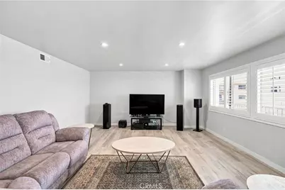 5354 Lindley Avenue #209, Encino, CA 91316 - Photo 11