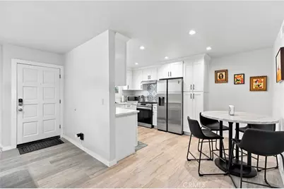 5354 Lindley Avenue #209, Encino, CA 91316 - Photo 15