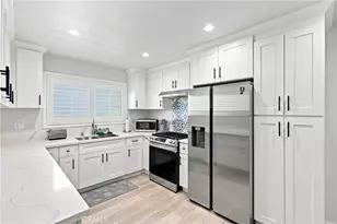 5354 Lindley Ave, Encino, CA 91316 - Photo 17