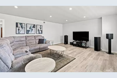 5354 Lindley Avenue #209, Encino, CA 91316 - Photo 11