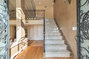 4200 Gayle Dr, Tarzana, CA 91356 - Photo 25