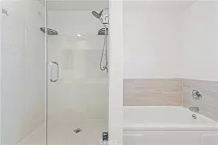 6741 Buffalo Ave, Los Angeles, CA 91401 - Photo 21