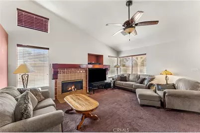2011 Ogden, Lancaster, CA 93535 - Photo 11