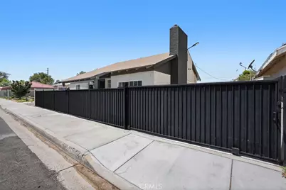 44839 Division St, Lancaster, CA 93535 - Photo 9