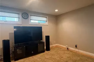 1860 Claudia Ave, Simi Valley, CA 93065 - Photo 27
