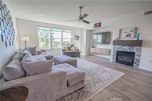 4060 Tradewinds Dr, Oxnard, CA 93035 - Photo 17