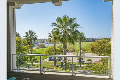 4060 Tradewinds Drive, Oxnard, CA 93035 - Photo 9