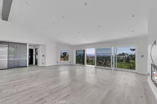 5096 Llano Dr, Woodland Hills, CA 91364 - Photo 9