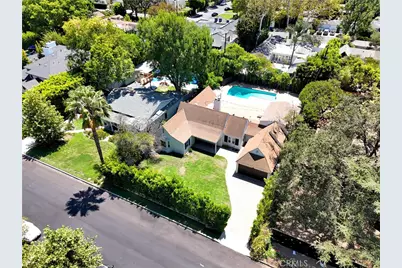 11944 Hesby Street, Valley Village, CA 91607 - Photo 53