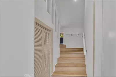 11944 Hesby Street, Valley Village, CA 91607 - Photo 39