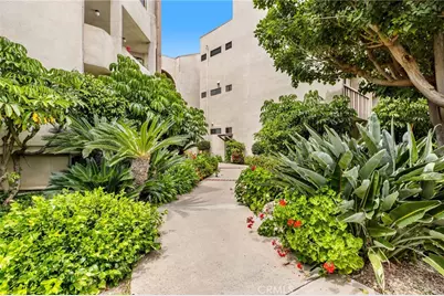 5216 Yarmouth Avenue #105, Encino, CA 91316 - Photo 33