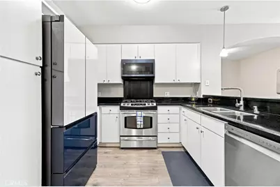 24505 Town Center Drive #7408, Valencia, CA 91355 - Photo 5