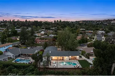 23925 Crosson Drive, Woodland Hills, CA 91367 - Photo 5