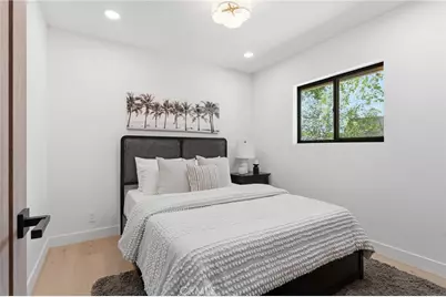 23925 Crosson Drive, Woodland Hills, CA 91367 - Photo 47