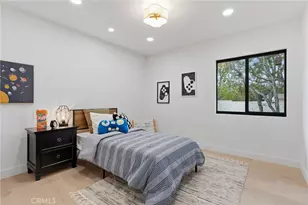 23925 Crosson Dr, Woodland Hills, CA 91367 - Photo 43