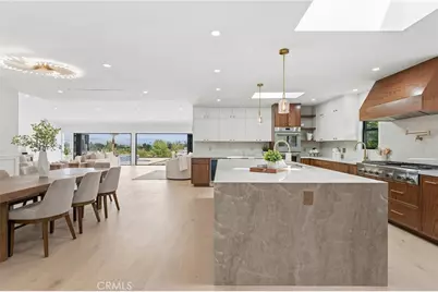 23925 Crosson Drive, Woodland Hills, CA 91367 - Photo 15