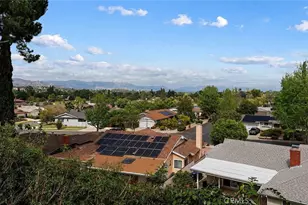 23925 Crosson Dr, Woodland Hills, CA 91367 - Photo 3