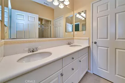 20655 Lugano, Porter Ranch, CA 91326 - Photo 45