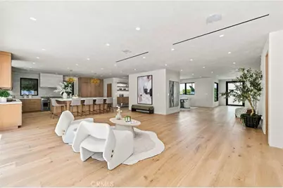 4949 Bilmoor Avenue, Tarzana, CA 91356 - Photo 3