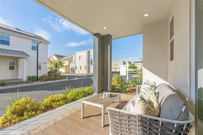 27014 Goldfields Court, Valencia, CA 91381 - Photo 43