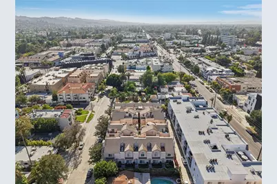 10659 Bloomfield Street, Toluca Lake, CA 91602 - Photo 45