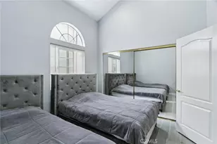 10659 Bloomfield St, Toluca Lake, CA 91602 - Photo 29