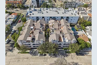 10659 Bloomfield Street, Toluca Lake, CA 91602 - Photo 41