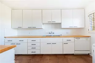 1615 N Laurel Ave, Los Angeles, CA 90046 - Photo 11