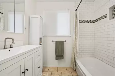 7921 Fallbrook, West Hills, CA 91304 - Photo 7