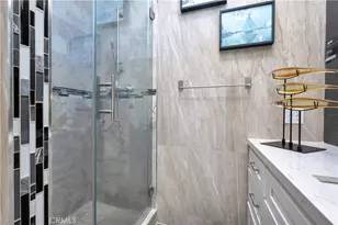 18334 Hiawatha St, Northridge, CA 91326 - Photo 27