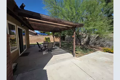 527 Curve, Lancaster, CA 93535 - Photo 29
