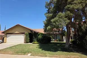 527 Curve, Lancaster, CA 93535 - Photo 1