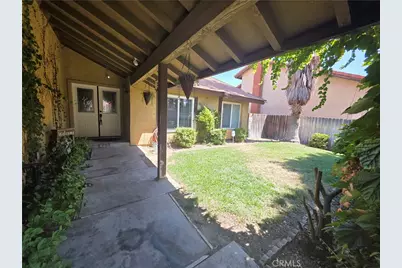 527 Curve, Lancaster, CA 93535 - Photo 3
