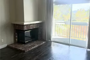 24502 Windsor, Valencia, CA 91355 - Photo 11