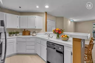 5837 Oak Bend, Oak Park, CA 91377 - Photo 13