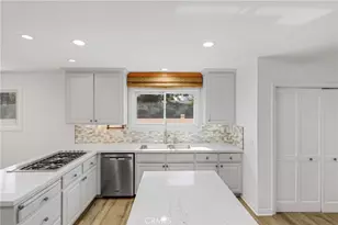 23728 Bessemer St, Woodland Hills, CA 91367 - Photo 9