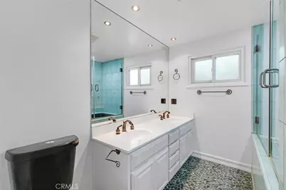 23728 Bessemer Street, Woodland Hills, CA 91367 - Photo 19