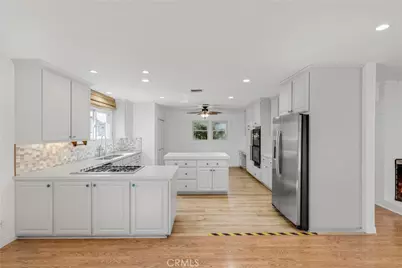 23728 Bessemer Street, Woodland Hills, CA 91367 - Photo 9