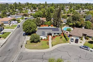 308 Swan Ct, Bakersfield, CA 93309 - Photo 37