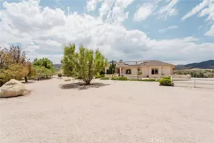 9753 Elizabeth Lake Rd, Leona Valley, CA 93551 - Photo 9
