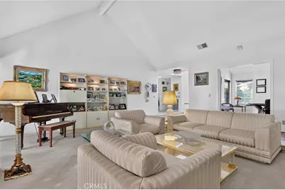19233 Mayall Street, Northridge, CA 91324 - Photo 5