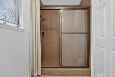 19233 Mayall Street, Northridge, CA 91324 - Photo 35