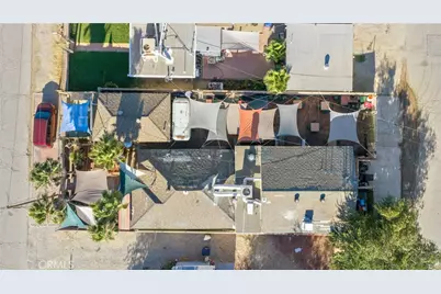 114 W Newgrove, Lancaster, CA 93534 - Photo 43