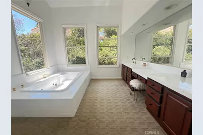 24142 Park Riviera, Calabasas, CA 91302 - Photo 13