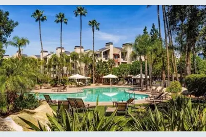 5520 Owensmouth #311, Woodland Hills, CA 91367 - Photo 29