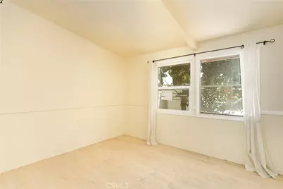 19338 Elkwood Street, Reseda, CA 91335 - Photo 9