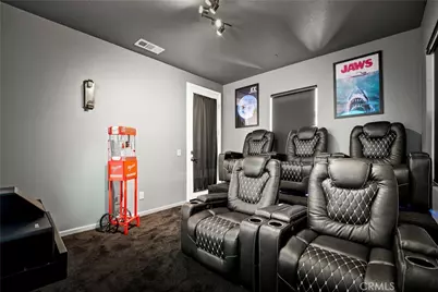 18751 Cedar Crest, Canyon Country, CA 91387 - Photo 25