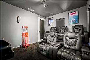 18751 Cedar Crest, Canyon Country, CA 91387 - Photo 25